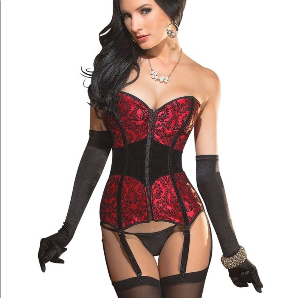 Sexy velvety red and black corset